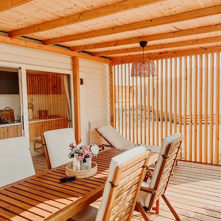 Diamond Coast Mobile