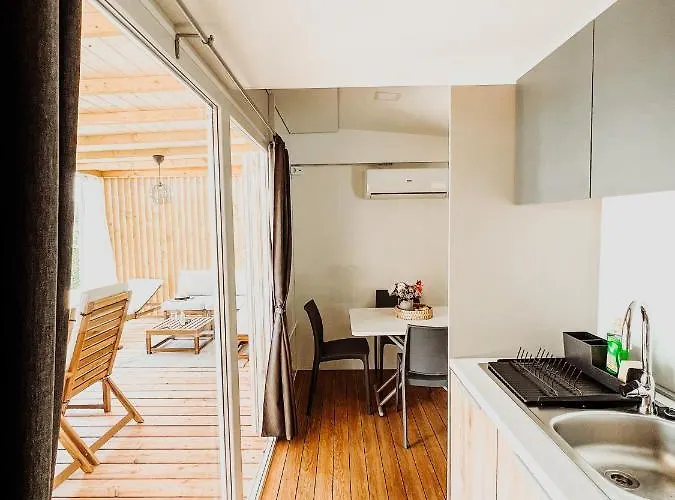 Diamond Coast Mobile